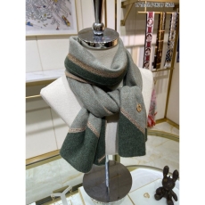 Loro Piana Scarf